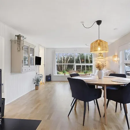 Elaina - 290m From The Sea By Interhome Sæby