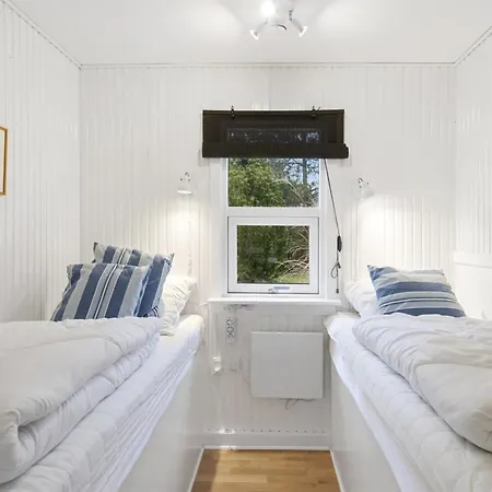Elaina - 290m From The Sea By Interhome Dom wakacyjny