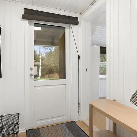 Elaina - 290m From The Sea By Interhome *
