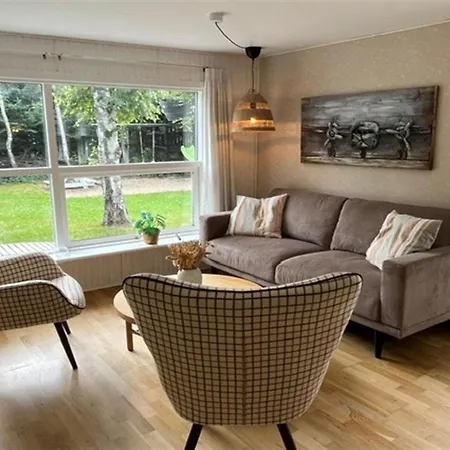 Elaina - 290m From The Sea By Interhome